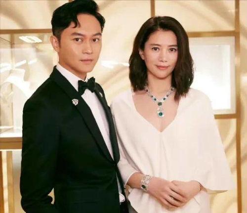 娱乐吃瓜小8,娱乐圈幕后大事件，吃瓜群众必看！  第2张